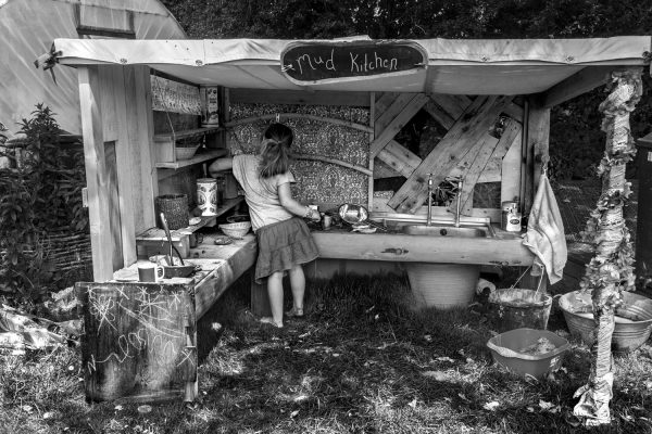 19. mud kitchen learning centre
